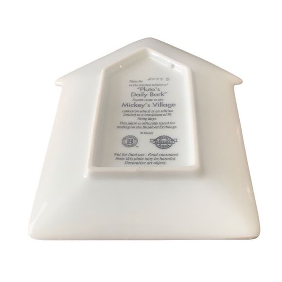 Vintage Disney Retired Pluto’s Daily Bark Mickey’s Village House Plaque - Picture 2 of 7